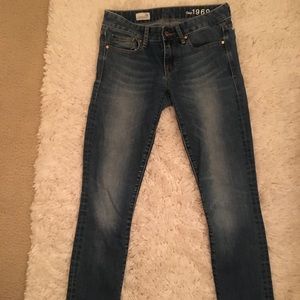 Dark wash skinny jeans